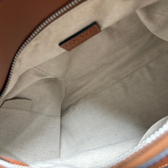 Loewe Puzzle Medium in Tan - Picture 9 of 10
